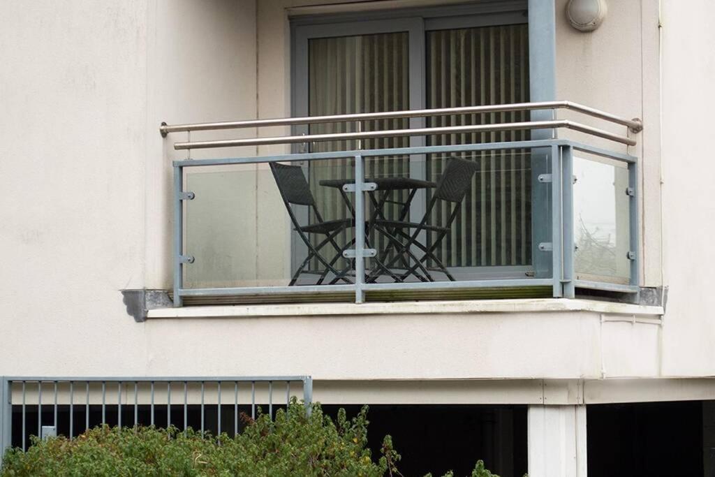 Parking, Balcony, Fully Equipped Kitchen Leilighet Swansea Eksteriør bilde